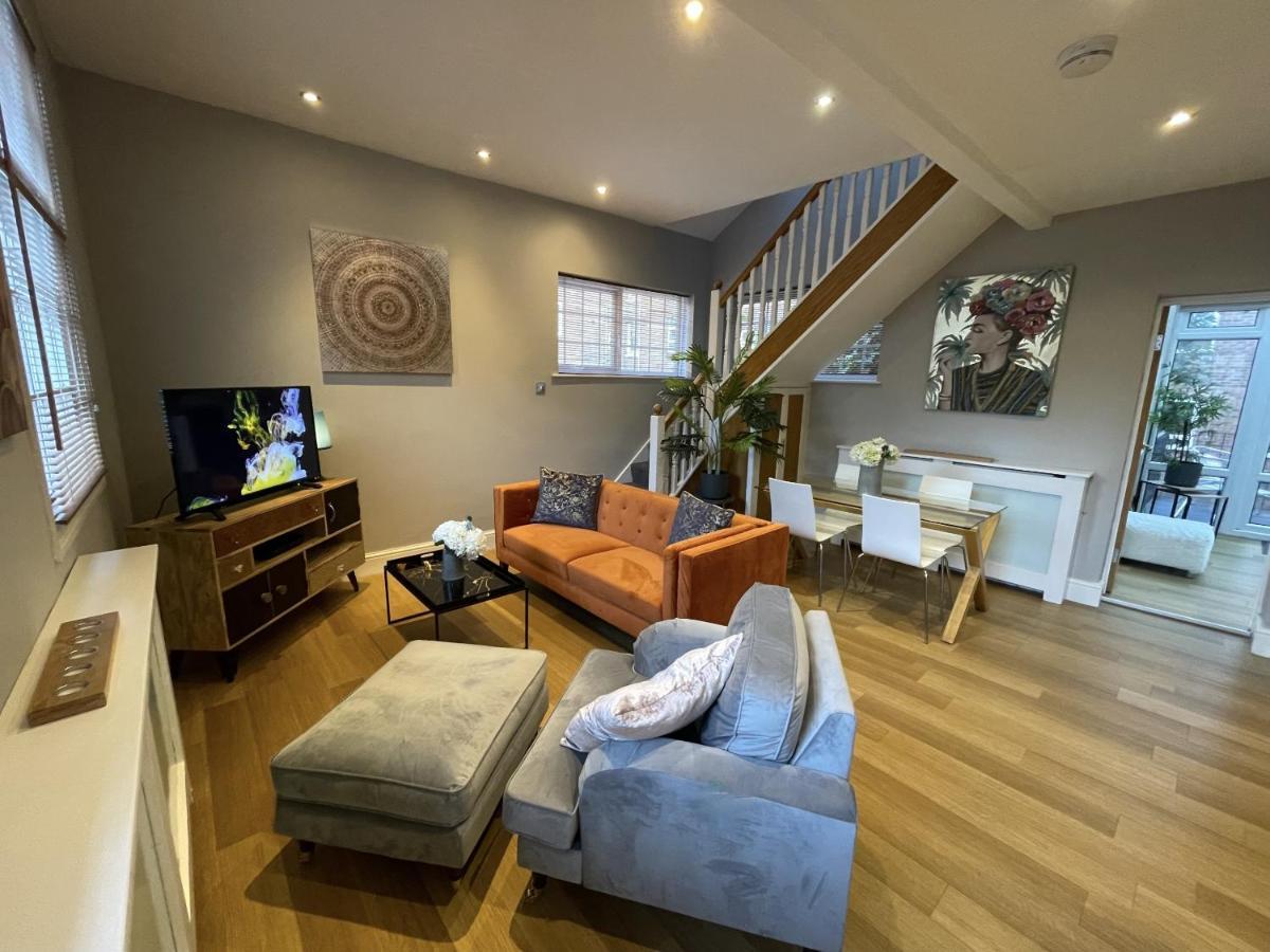 Luxury 3-Bed Victorian Townhouse Hosted By Hutch Lifestyle Villa Leamington Spa Eksteriør bilde